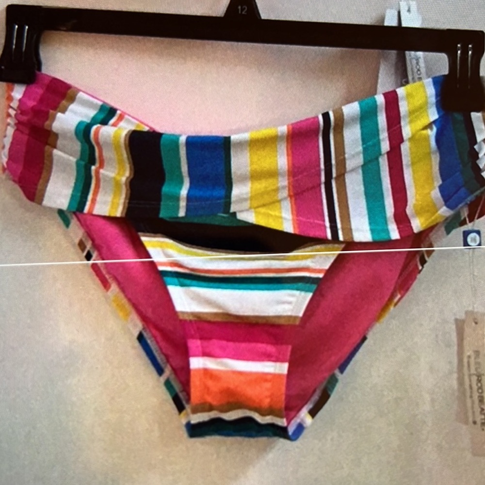 BLEU. ROD. BEATTIE. TOP. Size 10.  Bottom 8. Only. 45. - Picture 3 of 6